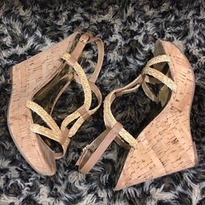 Carlos by Carlos Santana 9W summer wedges